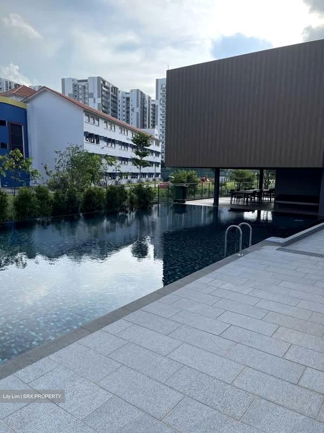 Bartley Vue (D19), Apartment #573565421